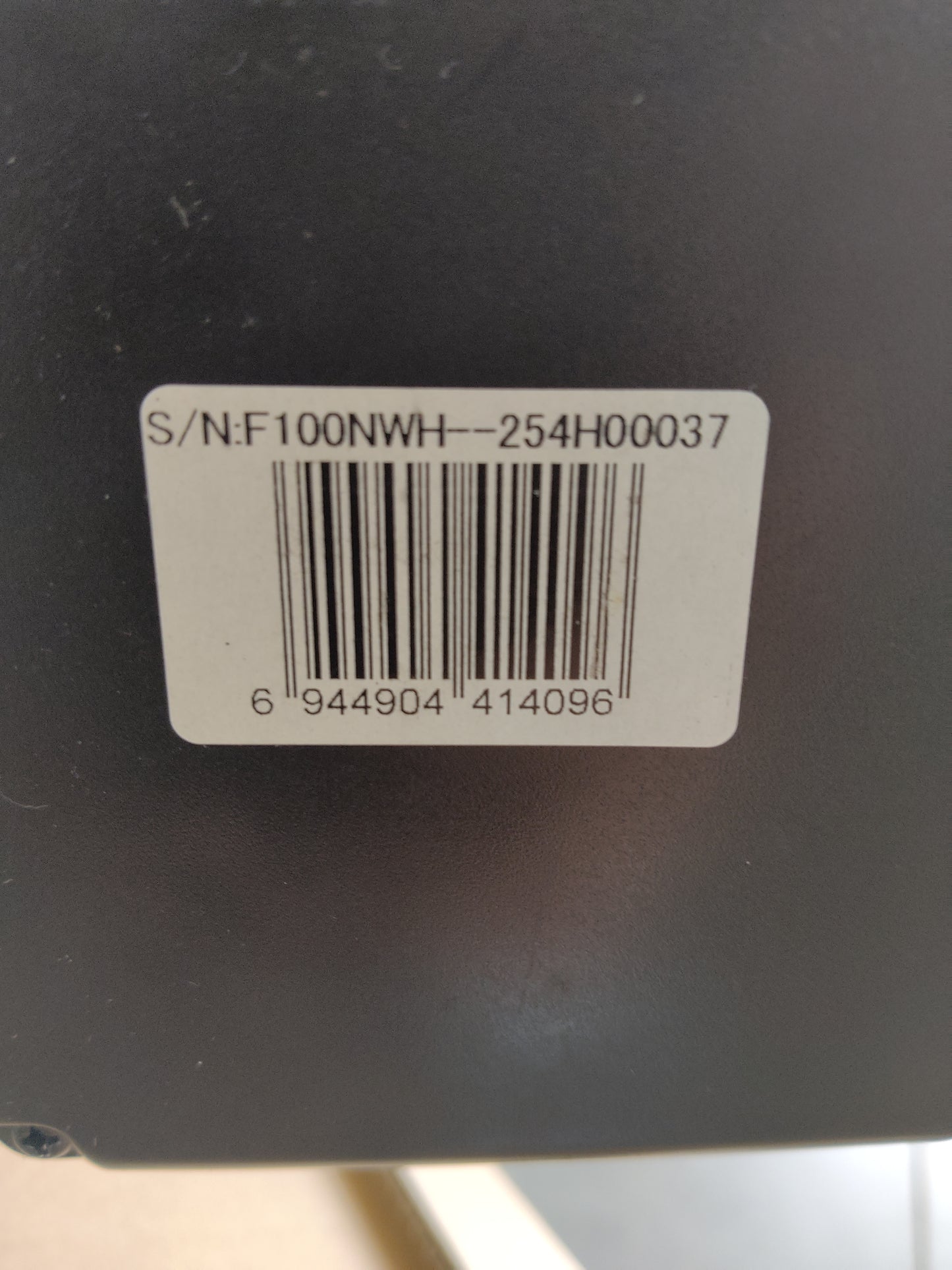 Gebraucht - Zustand: Wie Neu //EZ CINEMA - MaxWhite / 16:9 / 100" (222x125 cm)// B-F100NWH-254H00037