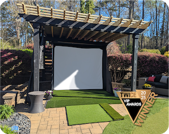 Elite Screens GolfSim Mobile ImpactWhite® 350 gewinnt den 2025 TWICE VIP Award
